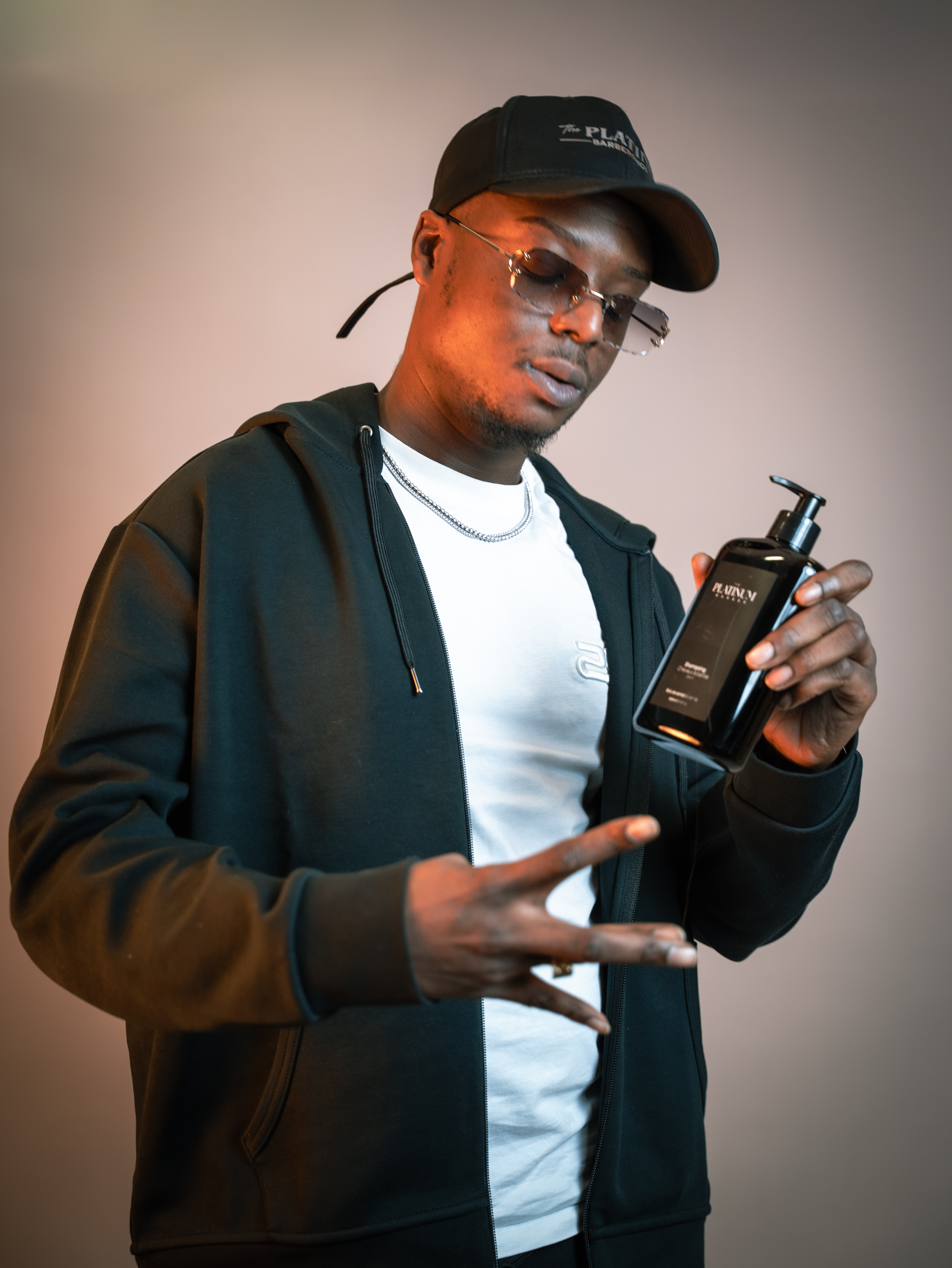 Packshot Platinum Barber